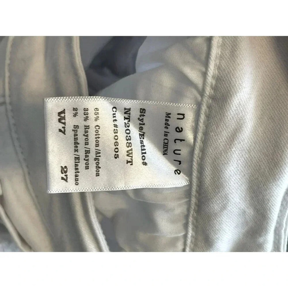 Nature Denim Mid Rise Skinny White Jeans Womens Size 27 Distressed stretch NWOT - Picture 4 of 6
